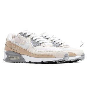 NWT! Nike Air max 90 premium